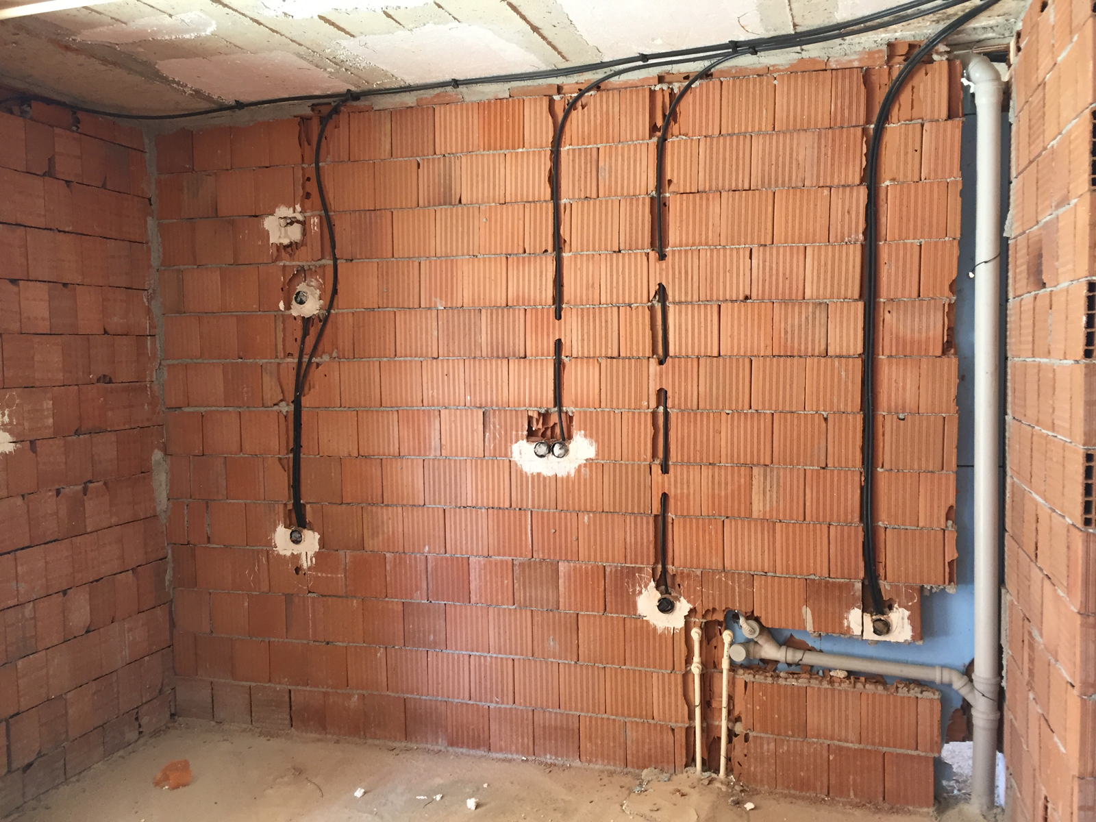 Sıva Altı Tesisatları